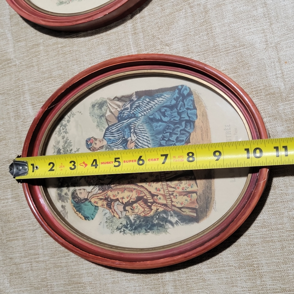 Set of La Mode Illustree 2 oval vintage frame an 8 x 10 and 5 x 7 - Picture 3 of 13